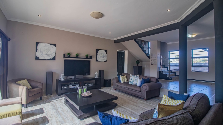 4 Bedroom Property for Sale in Blue Bend Eastern Cape